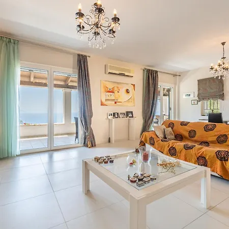 Villa Salvia Katavolos